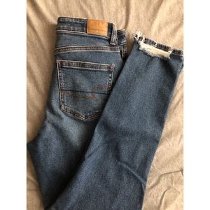 AE Stretch Mom Jean